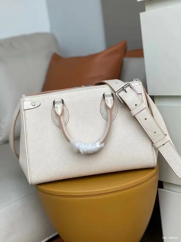 Cheap VUITTON MM LOUIS TOTE GRENELLE 0504